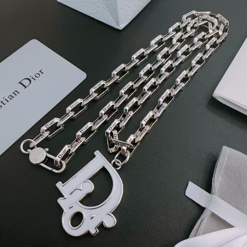 chr1st1an D10r necklaces